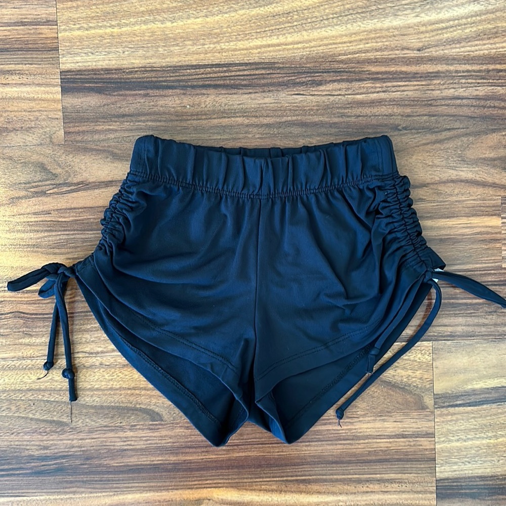 Five Dancewear shorts YM